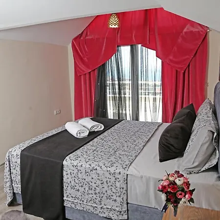 Aparthotel Memory *